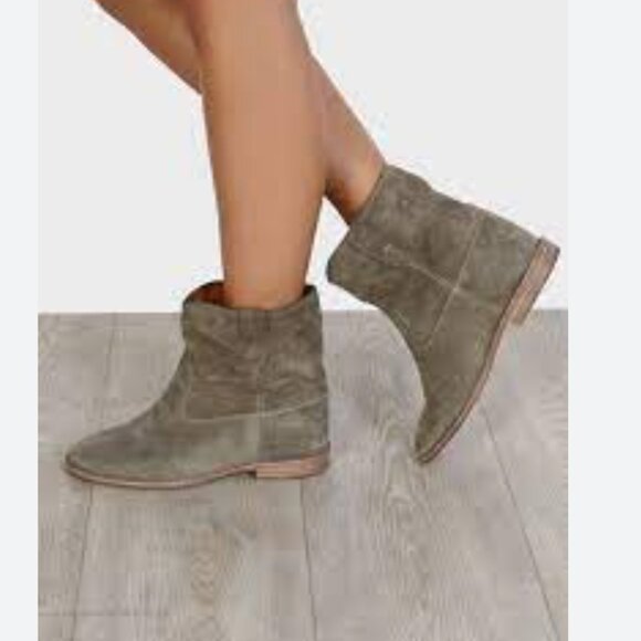 Isabel Marant Crisi suede leather ankle booties taupe green 37 or 7 USA boots - Picture 1 of 8